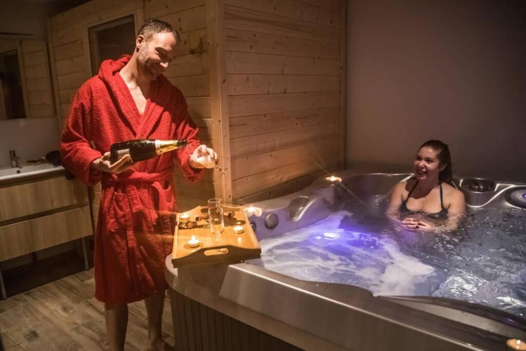 Les Spas Insolites - Le Spa Du Moulin Saint-Junien Eksteriør billede